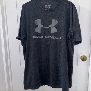 Under Armor Tee